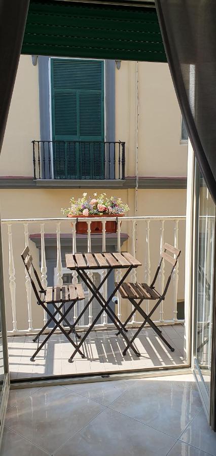 De Lollis Apartments Napoli Exterior foto