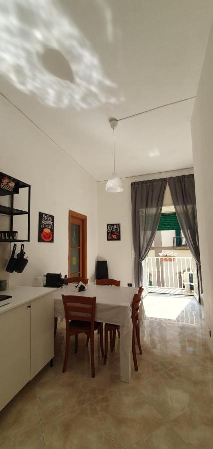 De Lollis Apartments Napoli Exterior foto