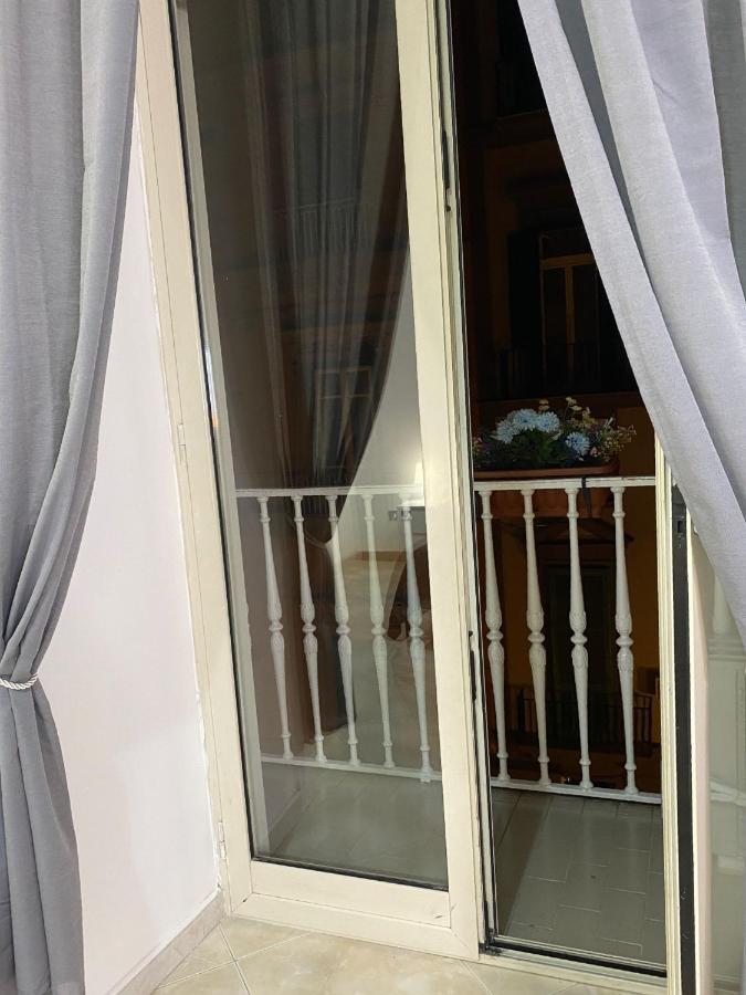 De Lollis Apartments Napoli Exterior foto