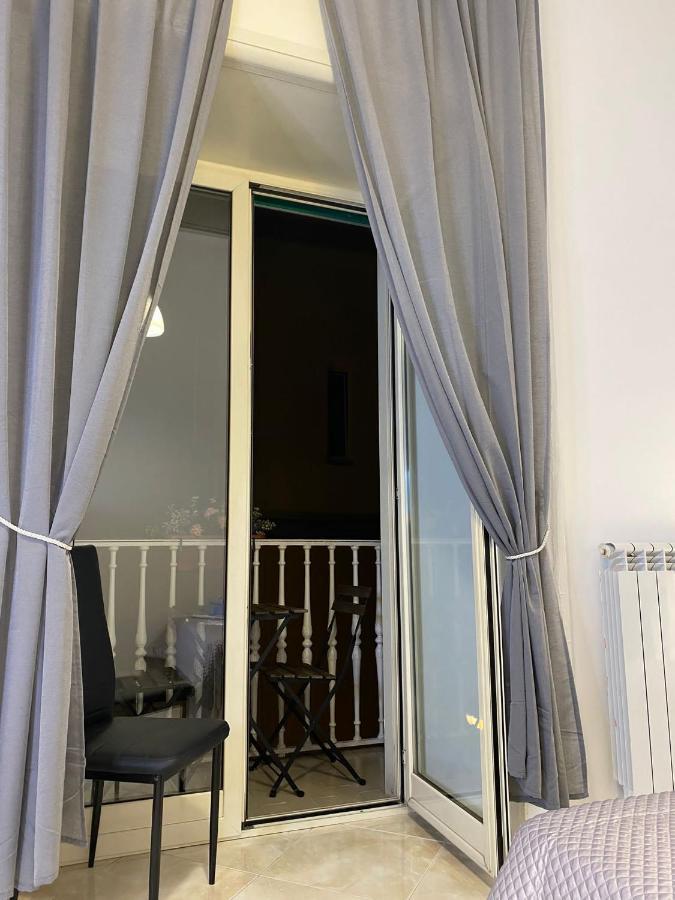 De Lollis Apartments Napoli Exterior foto