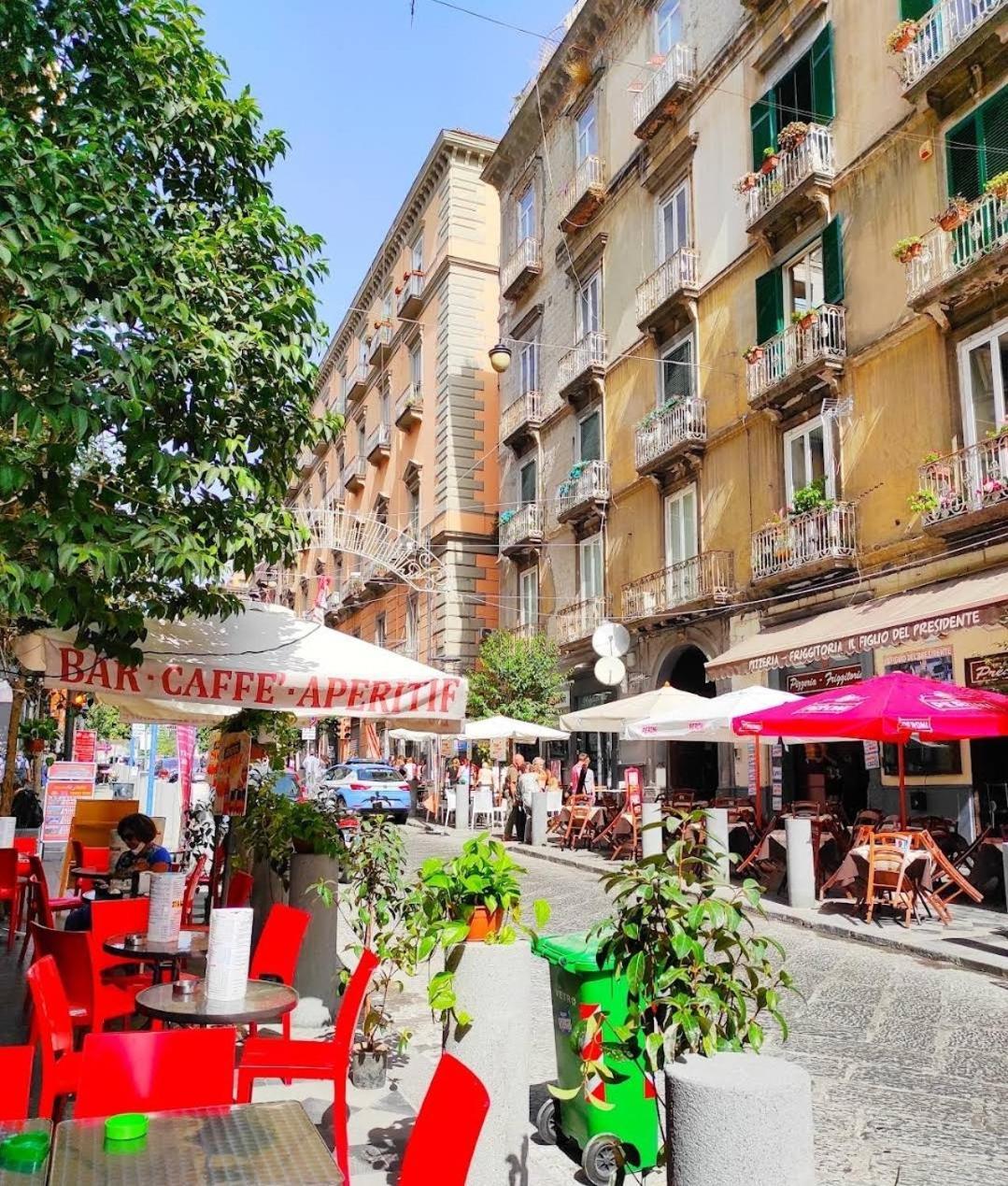 De Lollis Apartments Napoli Exterior foto